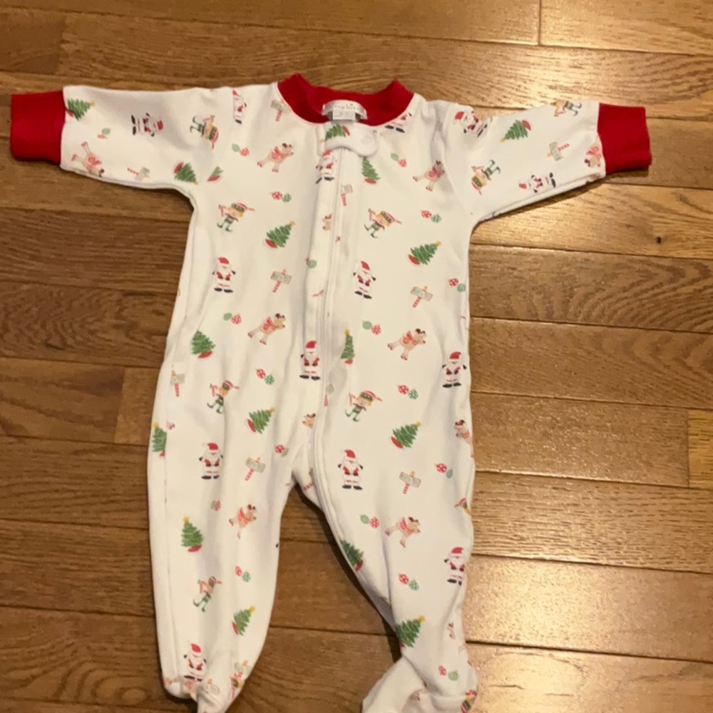 NEW Kissy Kissy Christmas Fottie